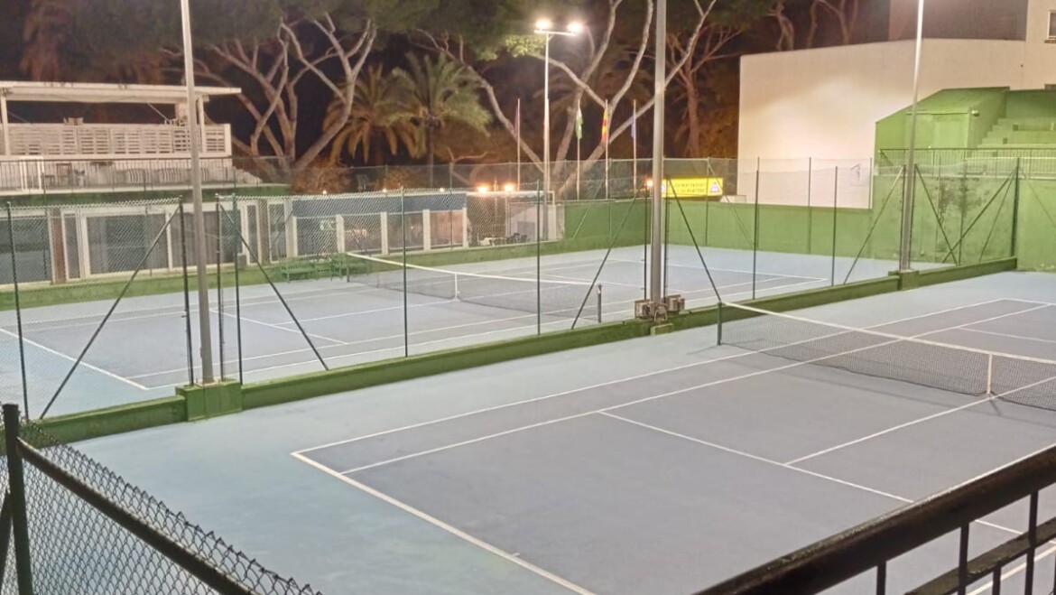 Nuevas luces en nuestras instalaciones de tenis y pádel