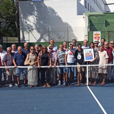 Homenaje al presidente del Real Tenis Club de Cádiz, José Antonio Jover