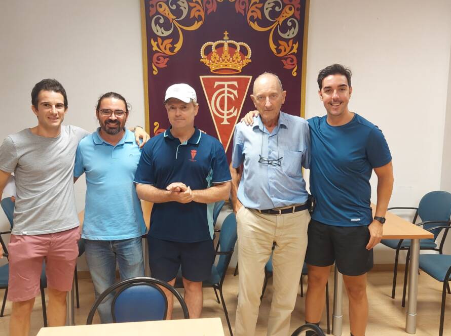 Entrega de premios a finalistas de la Liga de Verano 2023